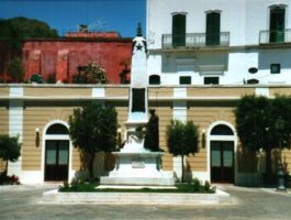  Il culto dei caduti in Terra d’Otranto nelle opere di Antonio Bortone