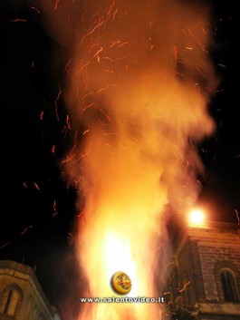 Sant’Antoni te le focare oggi a Cutrofiano