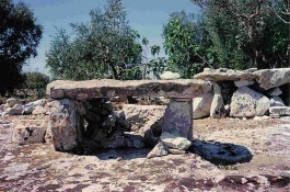 Il complesso megalitico di contrada “Plao”, in feudo di Corigliano d’Otranto, e i suoi Dolmen “Caroppo”