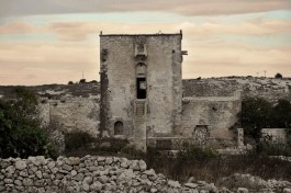 Le masserie tra vita agreste e vita militare. L’esempio di masseria Cippano