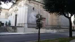 Nardò. Una discutibile rampa a ridosso della chiesa dei Paolotti