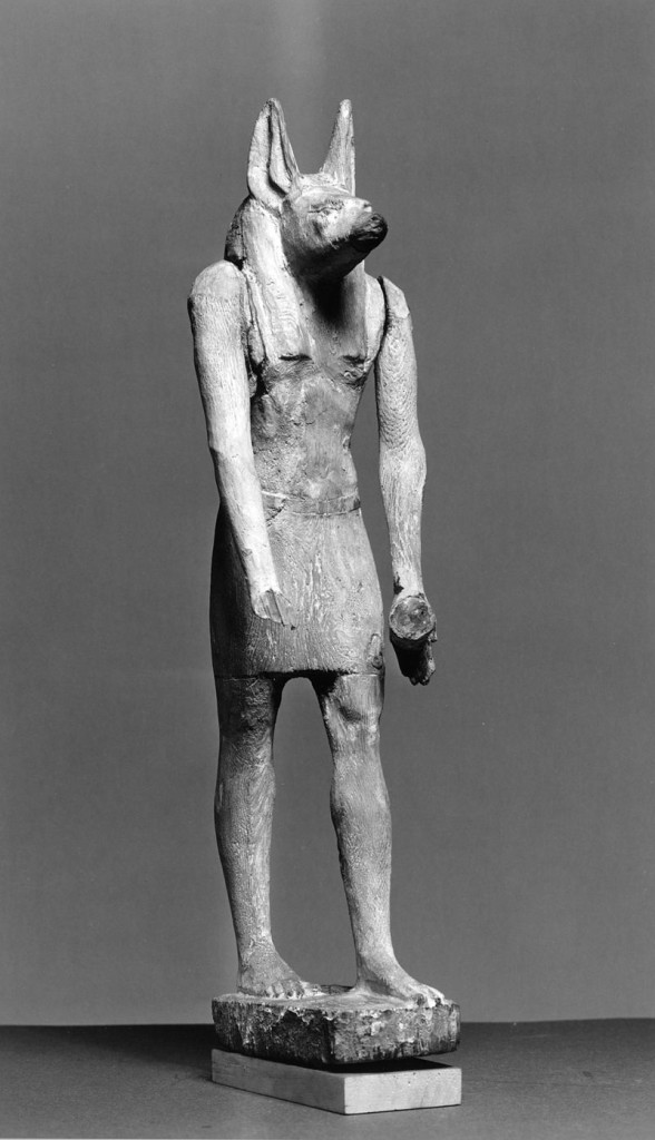 Statuetta lignea di Anubi risalente al VII secolo a. C. conservata nel Walters Art Museum a Baltimora